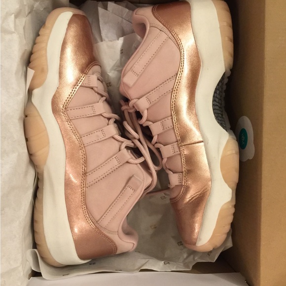 Women’s Air Jordan 11 Retro in Rose Gold - Picture 2 of 3